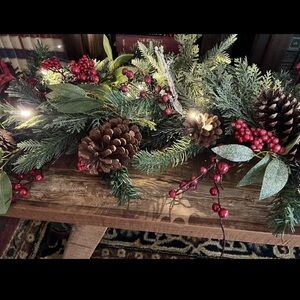 9 foot Premium Pre-lit Glittered Berries Pine Cones Garland, Farmhouse Christmas